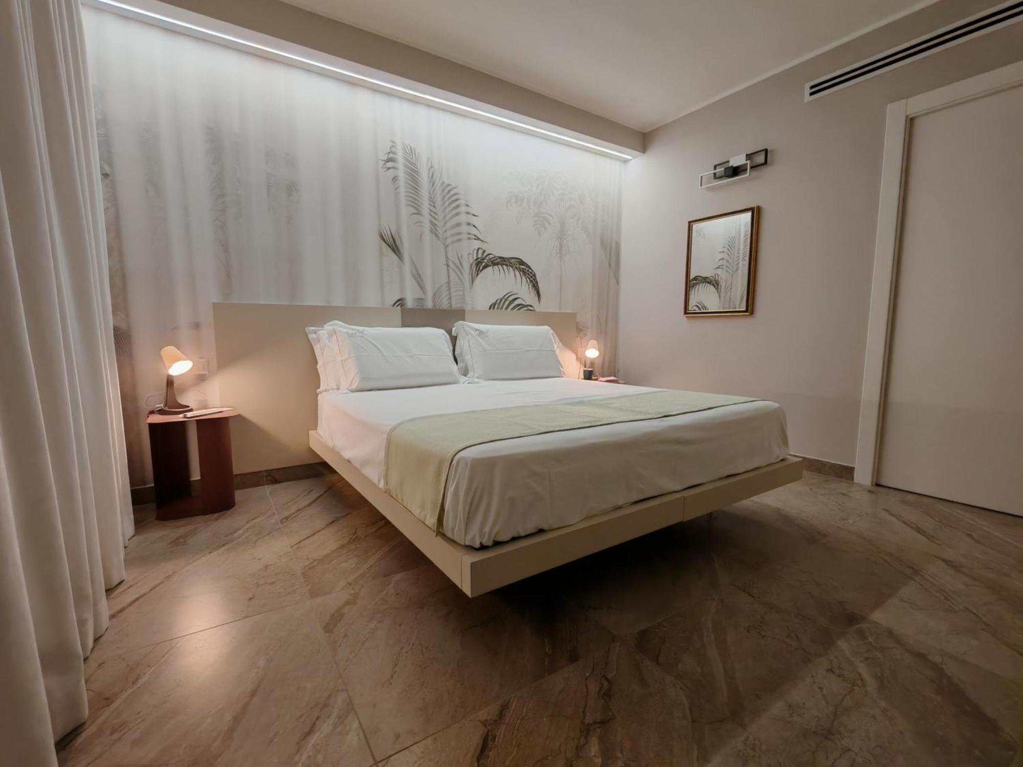 Effe4 Lovely Room Bari Esterno foto